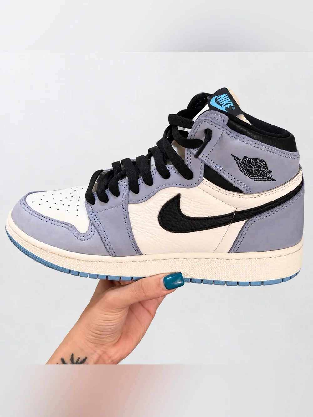 Jordan authentic air